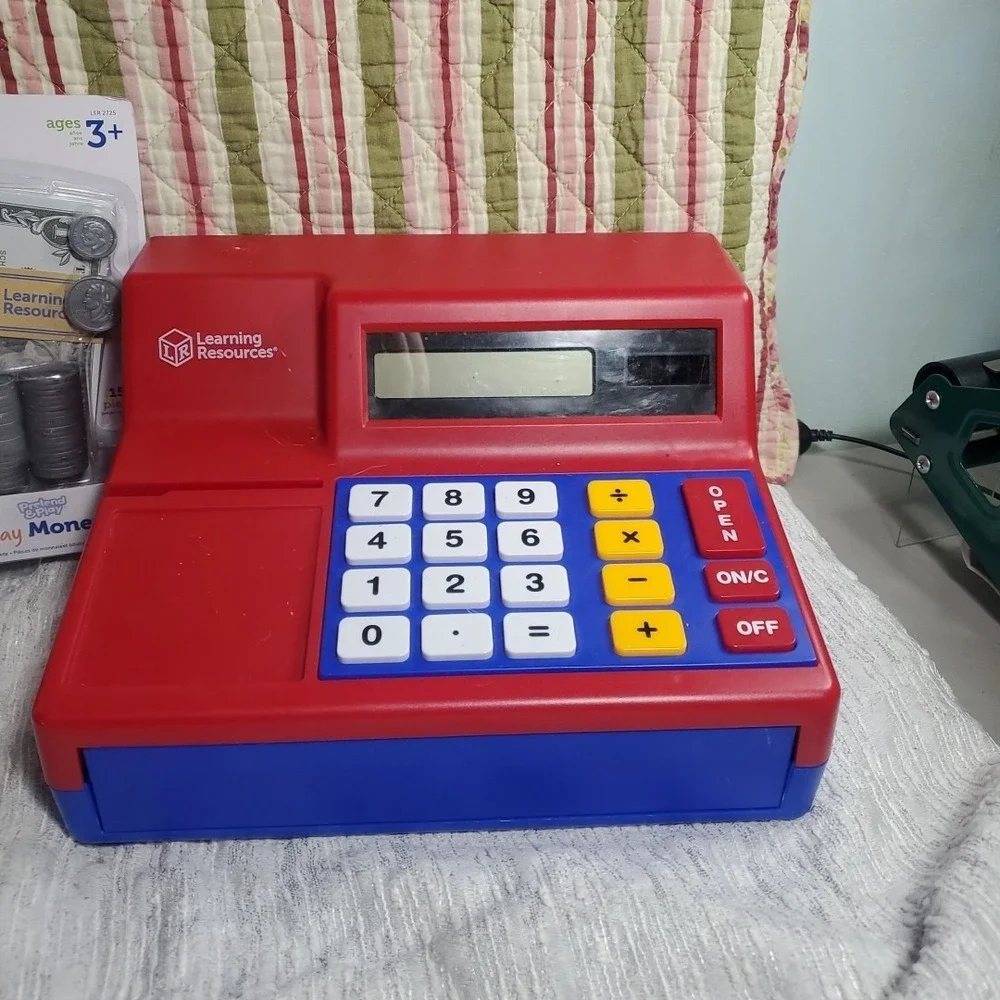 Learning Resources OS Cash Register Kids Red Blue Play Money Set STEM Math Toy